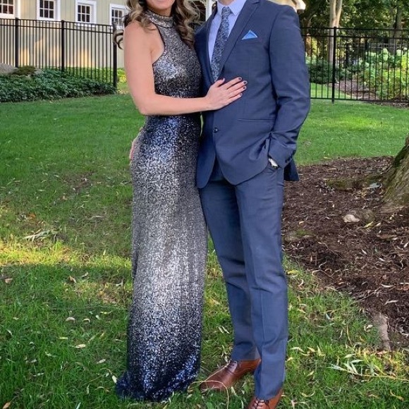 Size 6 - gold and navy sequence .. worn once - Picture 1 of 9